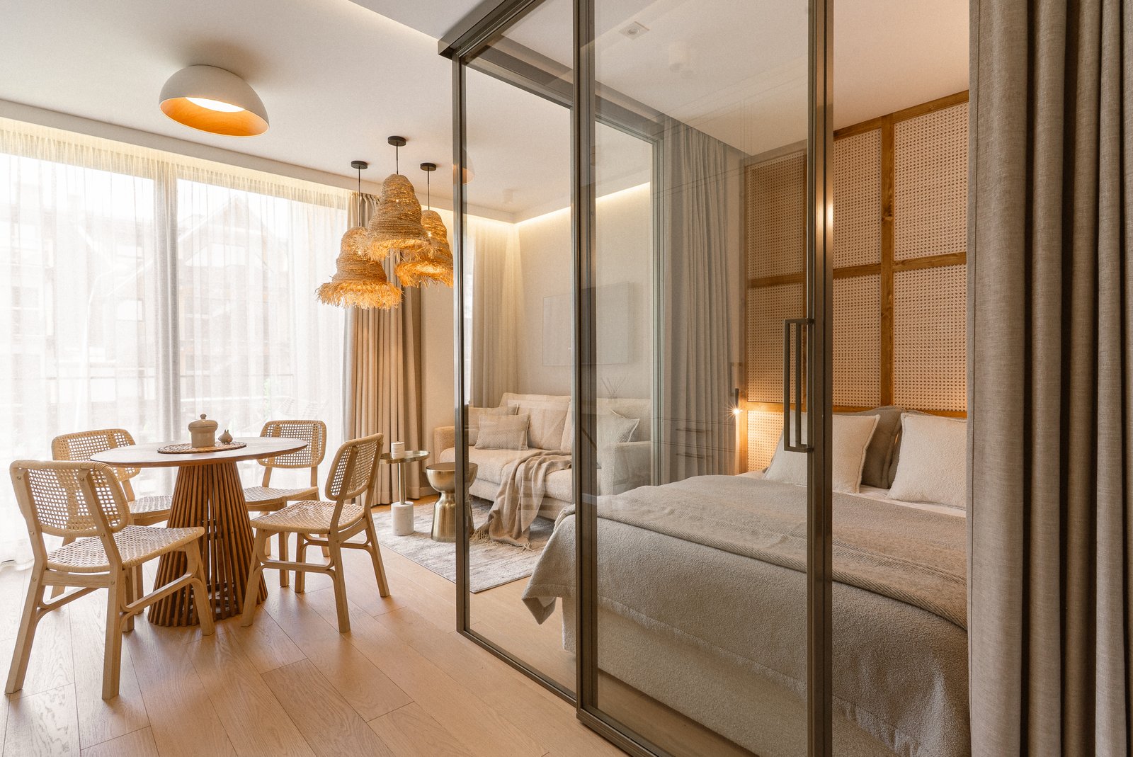 Realizacje dla inwestorów - studio z przeszkleniem